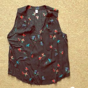 Old Navy Sleeveless floral